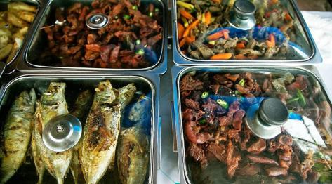 Czy Filipiny są tanie? Fakty i mity dotyczące cen i kosztów życia na Filipinach. Część 1: jedzenie ”na mieście”